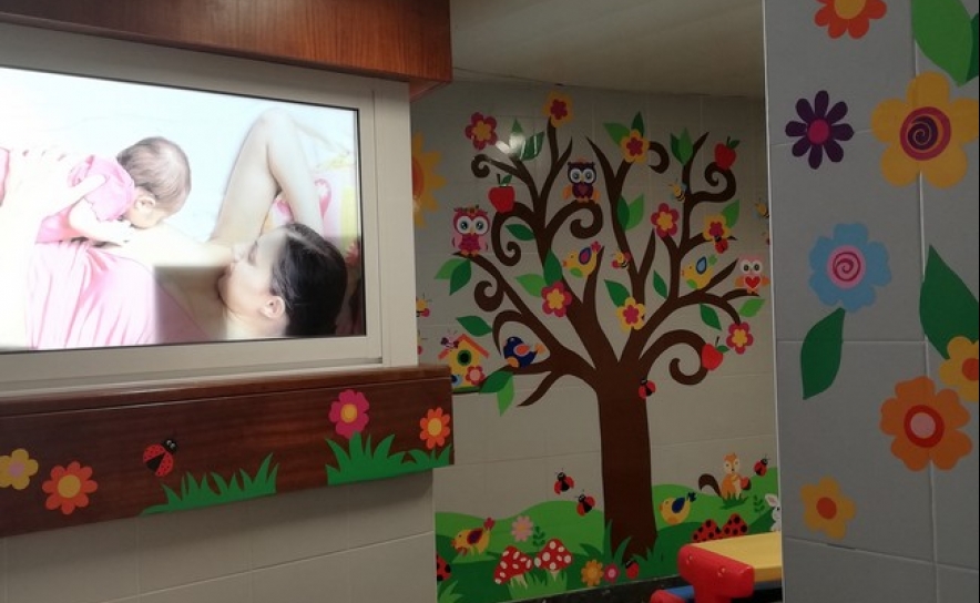 Crianças decoraram sala de espera do Centro de Saúde de Faro