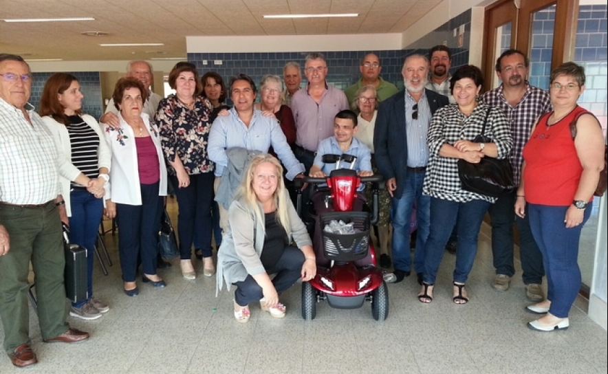 Comunidade Louletana oferece scooter elétrica