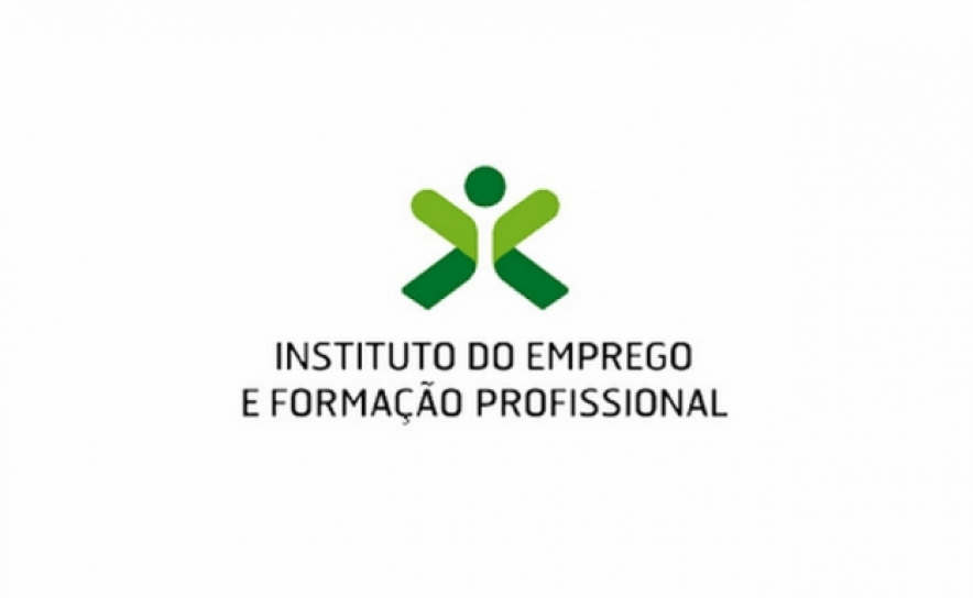 Desempregados inscritos nos centros de emprego sobem 3,5% em dezembro