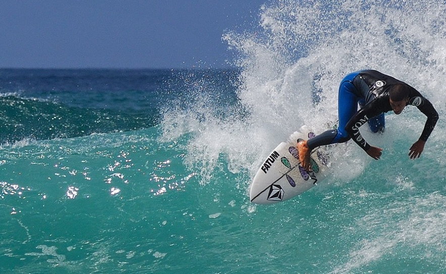 Autarca de Aljezur lamenta que surf fique fora do programa Polis