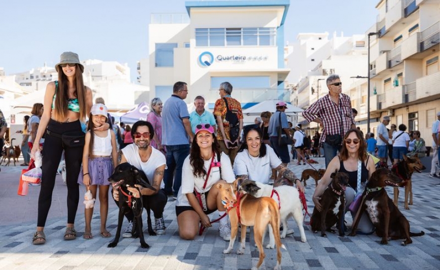 Praça do Mar de Quarteira recebe o Dia Mundial do Animal