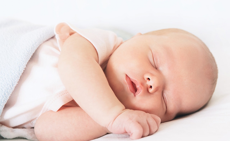 DGS publica orientação sobre os cuidados aos recém-nascidos nas maternidades