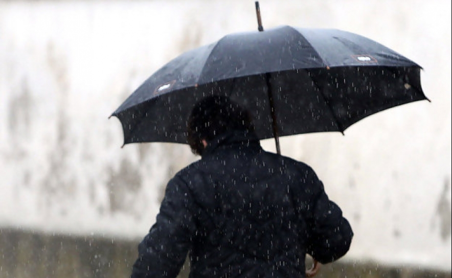 Mau tempo: Sete distritos sob aviso amarelo devido a chuva e vento fortes