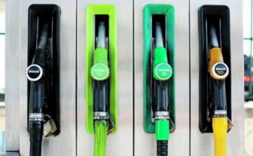 Inflação acelera para 3,3% em abril devido ao preço dos combustíveis