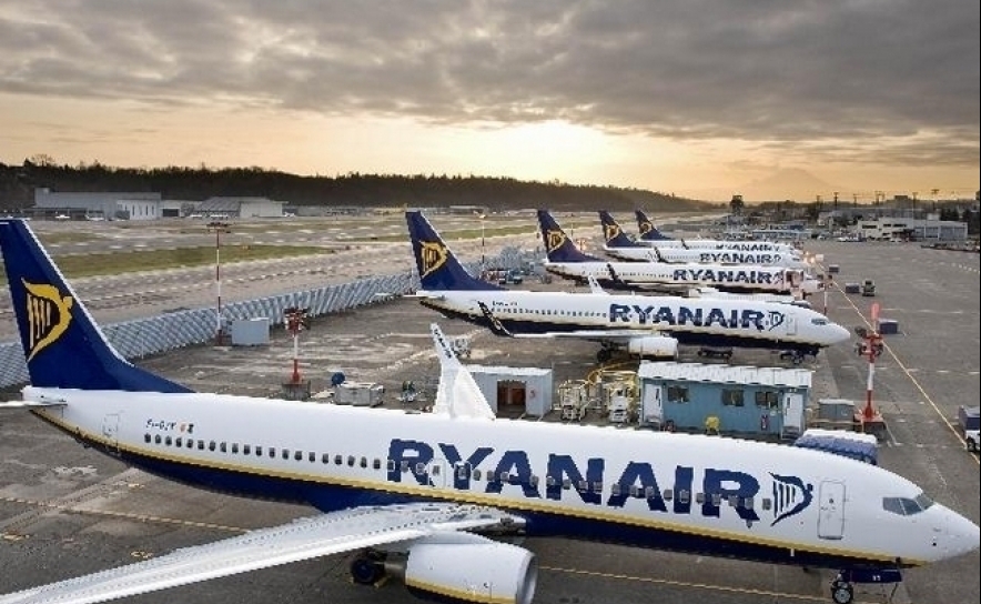 Greve de tripulantes de cabine da Ryanair com adesão de 90% 