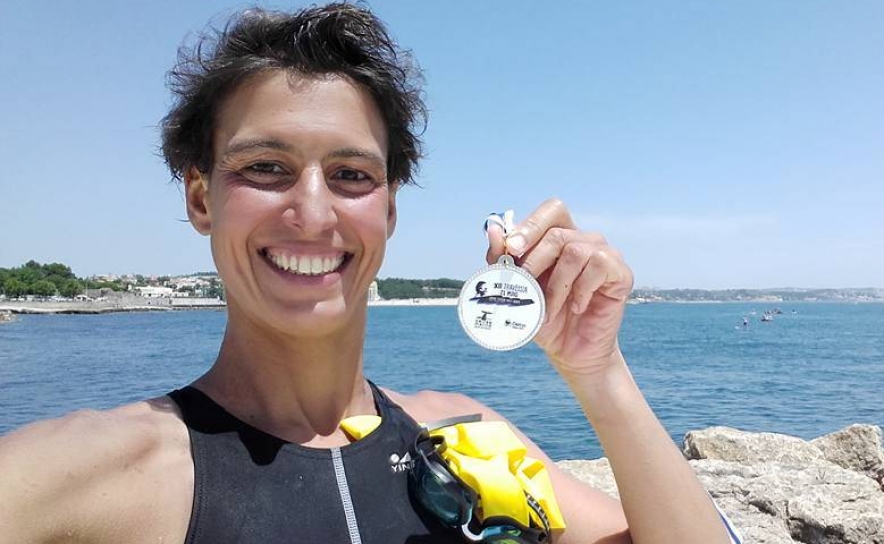 Atletas nadam para apoiar a Alzheimer Portugal