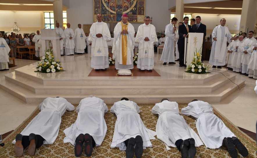 Diocese do Algarve tem seis novos candidatos ao diaconado permanente