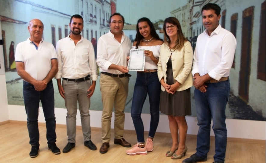 Município de São Brás de Alportel atribui voto de louvor a Beatriz Martins,  Campeã Regional Júnior  de 2019 em Dressage