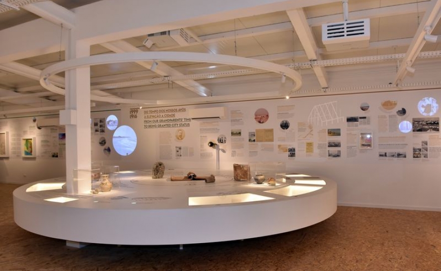 «FAMÍLIAS NAVEGADORAS»: VISITA ORIENTADA E PEDDY PAPER PELA HISTÓRIA DE QUARTEIRA