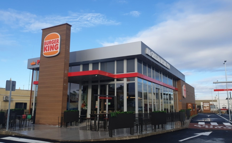 Burger King inaugura restaurante em VRSA e cria 25 postos de trabalho