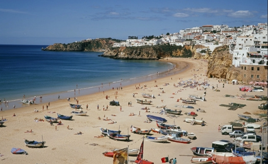 Comprar casa no Algarve é 12,8% mais caro que antes da chegada da Troika