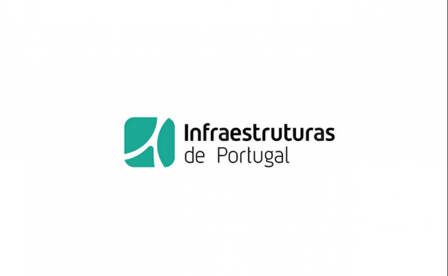 Infraestruturas de Portugal tem à venda um prédio em Lagos