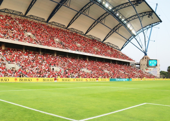 Troféu do Algarve Feminino, em agosto no Estádio do Algarve, com Benfica, Sporting e Sevilla