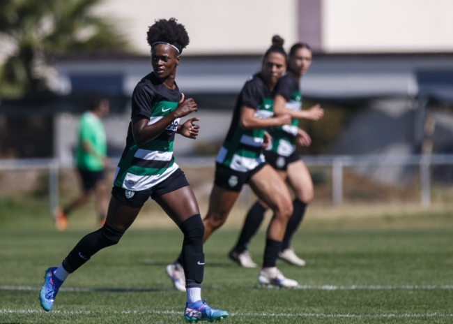 Sporting derrotado no primeiro encontro do Troféu Algarve de futebol feminino