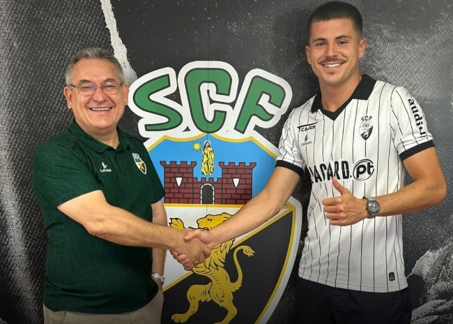 Central espanhol Marco Moreno é reforço do Farense para 2024/25