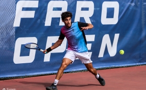 Quatro portugueses afastados na primeira ronda do Faro Open, campeão nacional Tiago Torres estreia-se esta quarta-feira
