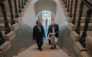 PRESIDENTE DA CÂMARA DE FARO REUNIU COM MINISTRO DAS INFRAESTRUTURAS PARA PREPARAR MUDANÇA DE GESTÃO DO PORTO COMERCIAL