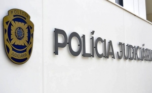Olhão: Detenção por arma proibida