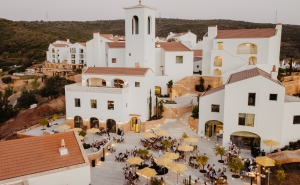 Ombria Algarve apresenta «Cinema under the Stars» com música ao vivo e jantar ao ar livre