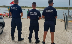 Polícia Marítima realiza ação de fiscalização dirigida à atividade marítimo-turística em Cabanas de Tavira   