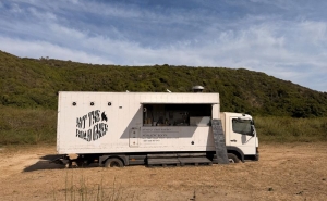 HIT THE ROAD CHEF: o novo projeto nómada do Chef Nuno Queiroz Ribeiro leva a cozinha de autor à estrada