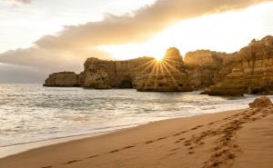 O Sol do Algarve reduz a sua conta de eletricidade: Saiba como funciona