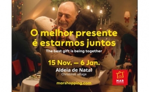 Aldeia de Natal do MAR Shopping Algarve cria momentos em família com oficinas criativas e atividades para todos