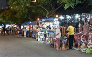 FEIRA POPULAR E STOCK & CHIC VOLTAM A ANIMAR LOULÉ