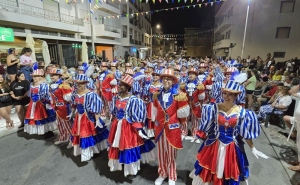 Rua da Cabine pegou fogo (de alegria)! Luís Godinho e as marchas incendiaram a noite de arraial 