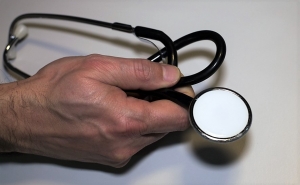 Médicos de urgência no Hospital de Faro na passagem de ano são insuficientes