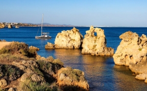 ALBUFEIRA ENTRE OS MUNICÍPIOS COM MAIS  PRAIAS DE QUALIDADE DE OURO EM PORTUGAL