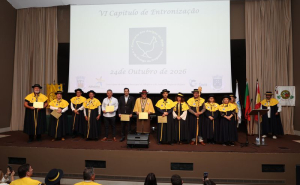 PRESIDENTE DA CÂMARA MUNICIPAL DE ALBUFEIRA ENTRONIZADO NO IV CAPÍTULO DA CONFRARIA DOS AMIGOS DA GUIA E DO FRANGO DA FREGUESIA