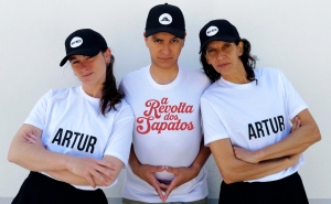 «A Revolta dos Sapatos», nova produção da Figo Lampo estreia esta sexta-feira em Loulé