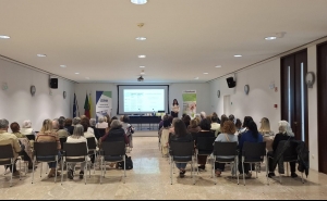 Sessão «Cuidar com Direitos» promove literacia em saúde mental e apoio ao Cuidador informal