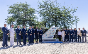  Força Aérea: Aviões e Helicópteros levam milhares à Praia da Rocha Exibição Aérea encerra comemorações