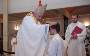 Igreja do Algarve em festa com ordenação de novo diácono rumo ao sacerdócio