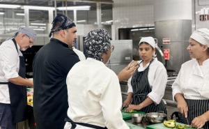Grupo de migrantes qualificado pela Escola de Hotelaria e Turismo do Algarve inicia nova etapa de integração no setor