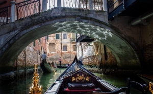 Veneza cobrará taxa de 5 euros a turistas que não pernoitem na cidade