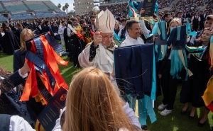 Bispo do Algarve pediu aos finalistas da UAlg que ajudem a «encontrar soluções para os desafios da humanidade»