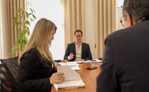 Primeiros 100 dias com trabalho no terreno e contas certas