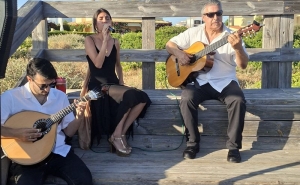 «Pôr do Sol» traz música ao vivo ao passadiço da Praia do Carvoeiro