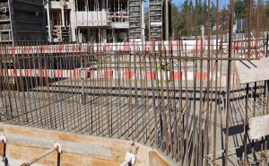 Juros na construção continuam mais altos que na indústria e comércio