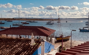 Arraial, tertúlia e «Mercadinho de Peixe Fresco» celebram Dia Nacional do Pescador em Alvor