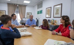 PARTICIPAÇÃO CÍVICA «Um dia na Presidência» aproxima crianças e jovens do Município 
