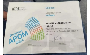 MONOGRAFIA DOS BANHOS ISLÂMICOS DE LOULÉ E CASA SENHORIAL DOS BARRETO PREMIADA PELA APOM