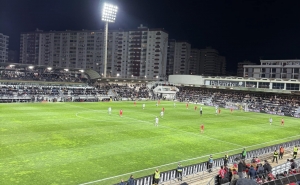 Benfica vence Farense e qualifica-se para os «quartos» da Taça de Portugal