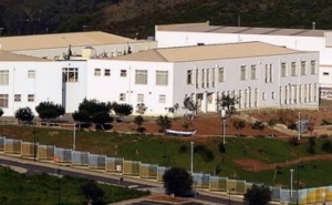 Autoridades monitorizam caso de «legionella» em balneários de pavilhão de escola em Aljezur