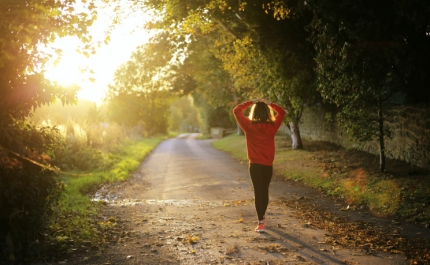 Correr ao ar livre com máscara: Sim ou não? Faz mal à saúde?