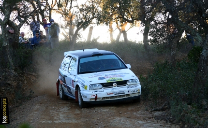 RALLYE CASINOS DO ALGARVE 2015 | PAULO SANTOS VENCE NAS 2RM E CONSAGRA-SE CAMPEÃO REGIONAL