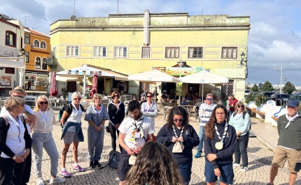Ação Cívica de Voluntariado remove graffitis, tags e rabiscos em Ferragudo